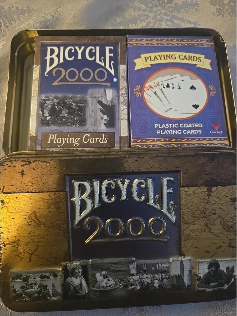 Bicycle 2000 Limited Edition Collectors Playing Cards And Tin - Picture 3 of 4